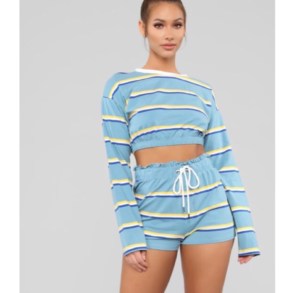 NEW Fashion Nova short set😍